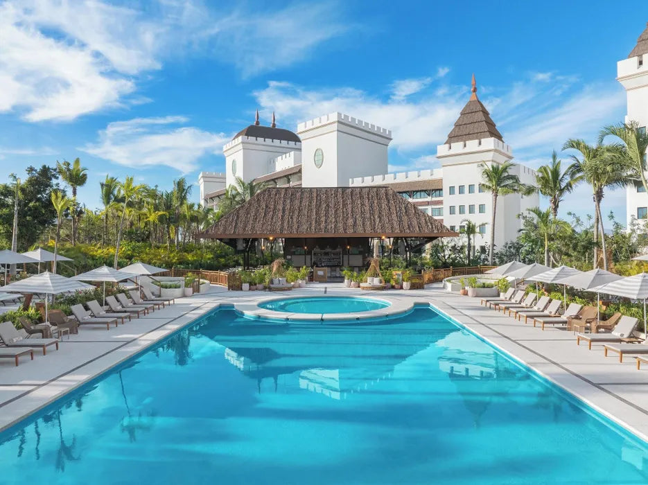 BON Hotel at VidantaWorld: Suite Familiar de Lujo - Semana de Pascua 2026