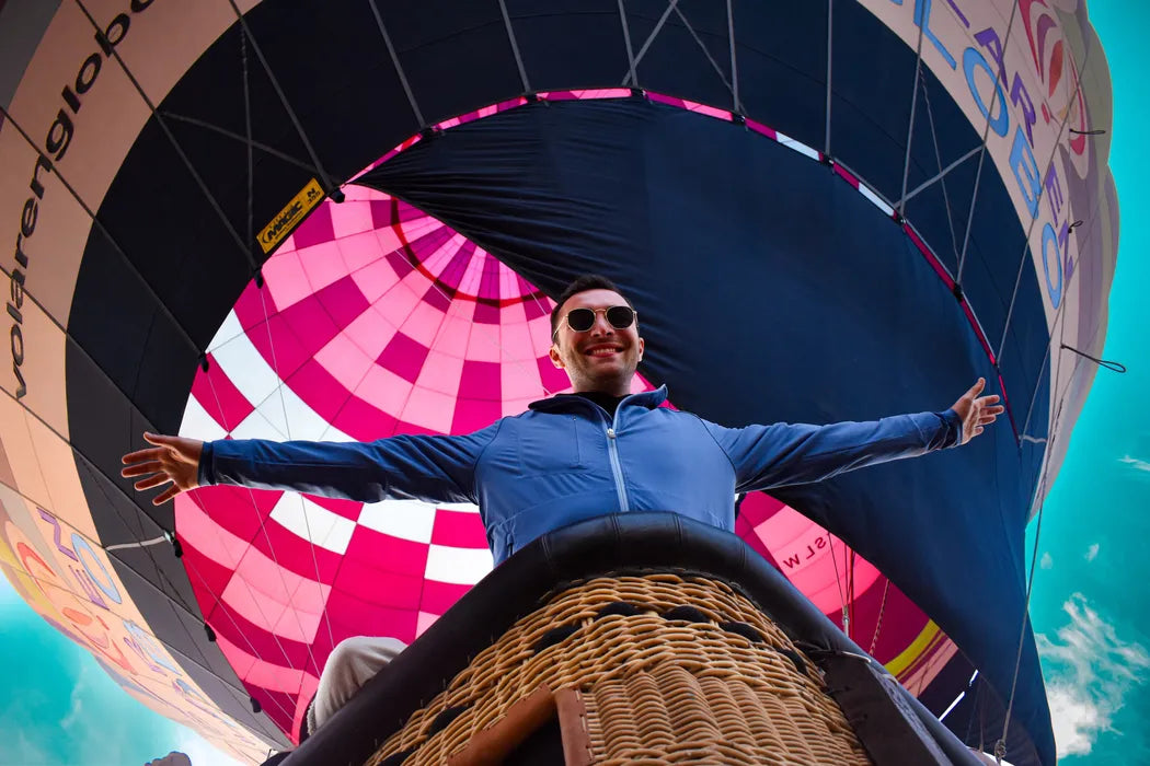 Amanecer en Teotihuacán: Vuelo en Globo Aerostático