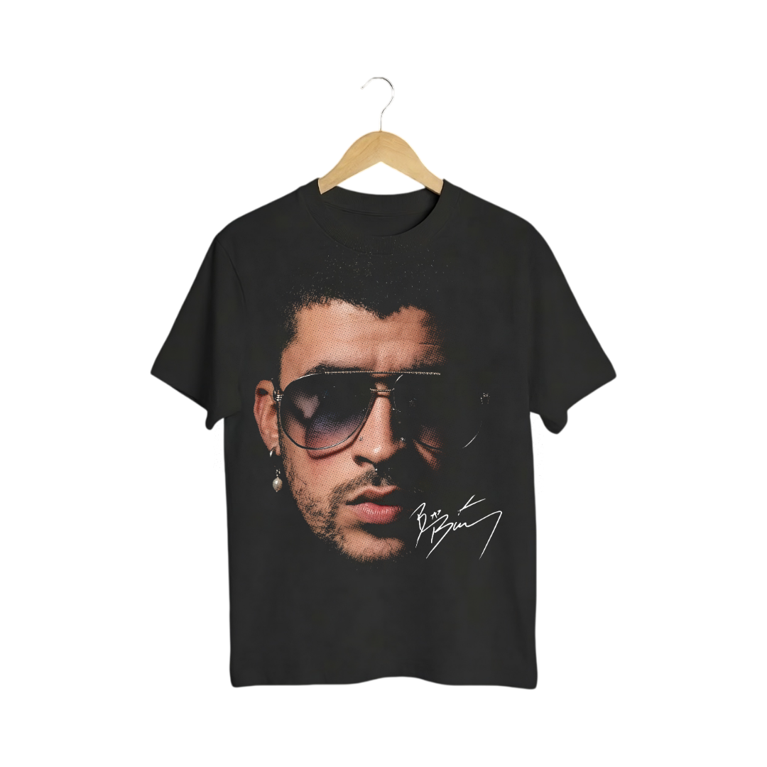 Playera Signature - Bad bunny
