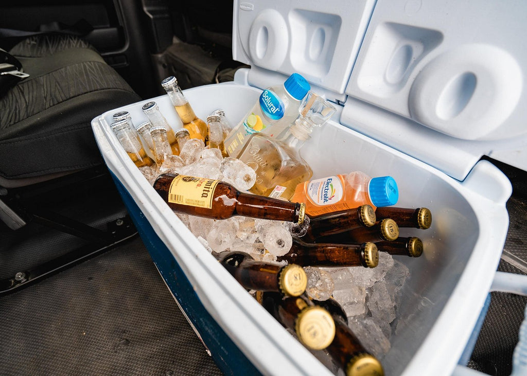 VIP Tequila Experience: Transporte de Lujo y Destilería Premium | The Summit